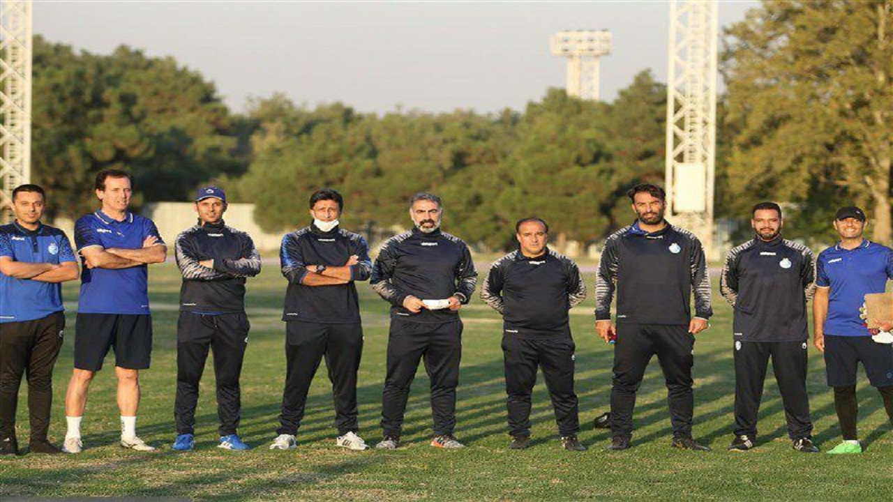 قرارداد مربیان استقلال امضاء شد