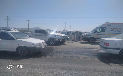 تصادف زنجیره ای در پلیس راه چابهار تصادف زنجیره ای در پلیس راه چابهار