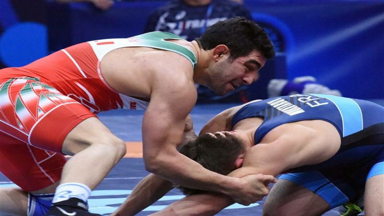 حسین خانی آزادکار برتر رقابت انتخابی وزن ۷۴ کیلوگرم