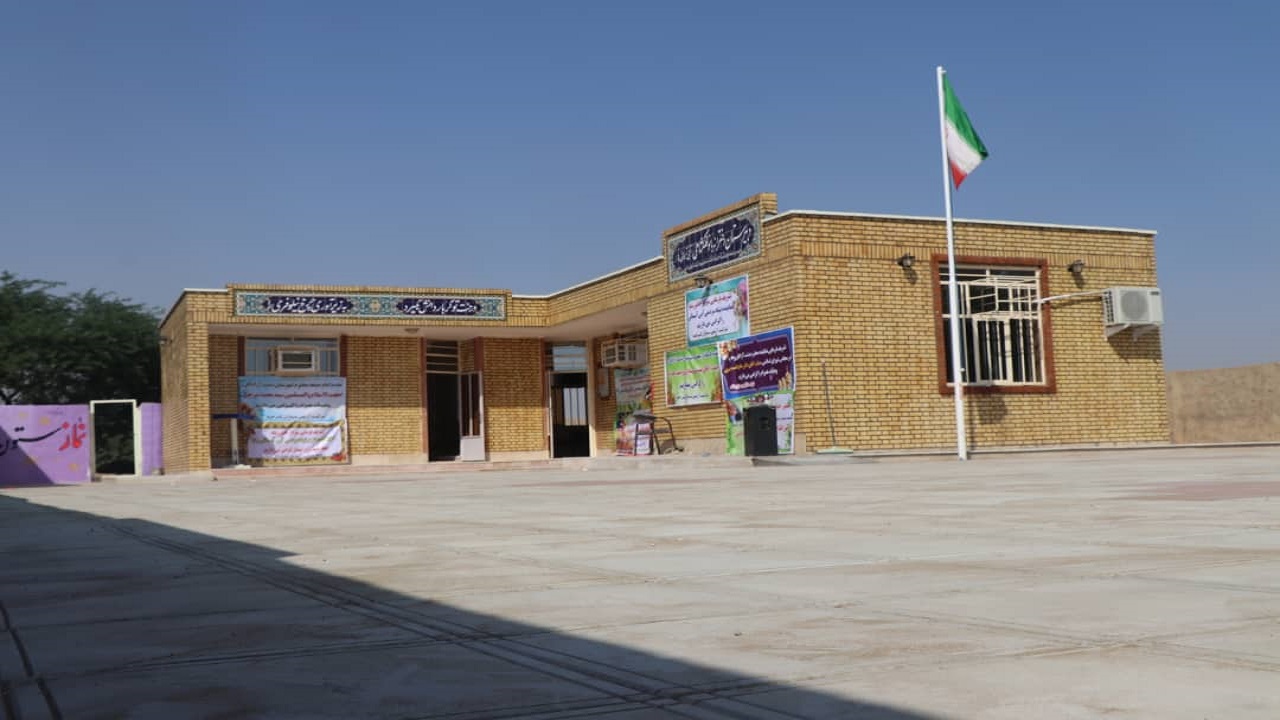 دبیرستان دخترانه در روستای ام الدبس در قالب طرح آجر به آجر افتتاح شد