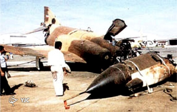 خلبان شهیدی که با یک موشک ۱۴ ژنرال بعثی را به هلاکت رساند خلبان شهیدی که با یک موشک ۱۴ ژنرال بعثی را به هلاکت رساند