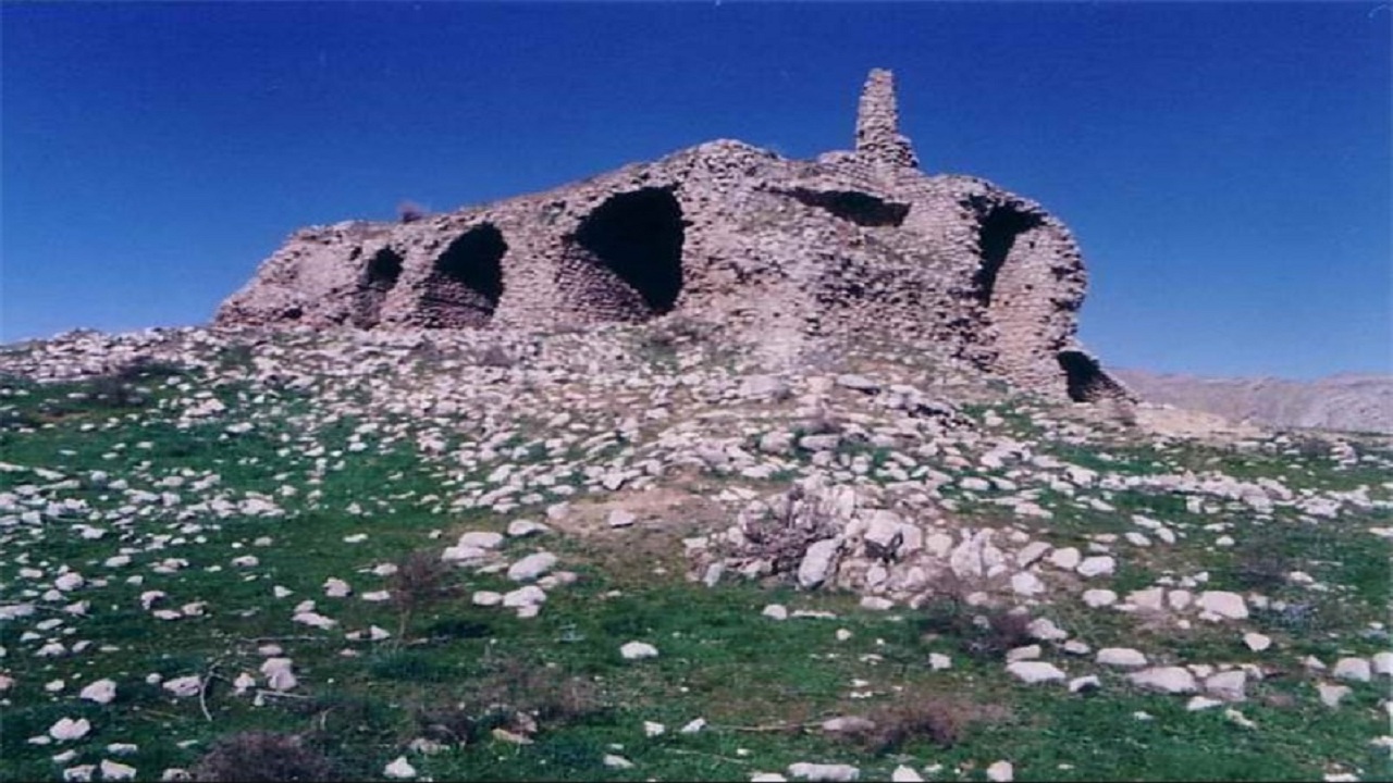 حریم دو اثر تاریخی دشتستان تعیین می‌شود