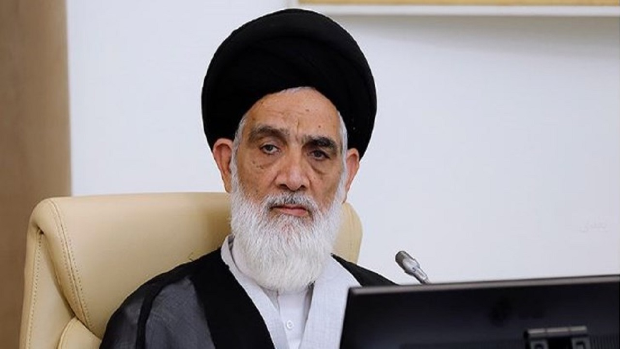 ملت ایران در شدیدترین تحریم‌ها از سوی دولت‌های زورگو قرار دارد