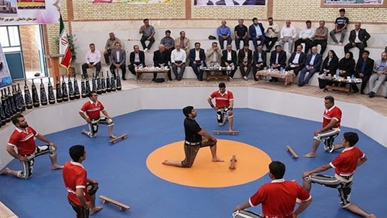 افتتاح سالن تمرینات ورزشی زورخانه پوریای ولی در ایلام