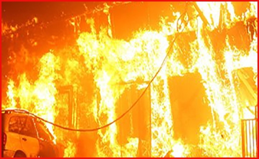 کارخانۀ ریسندگی در جاده قدیم ماهان آتش گرفت
