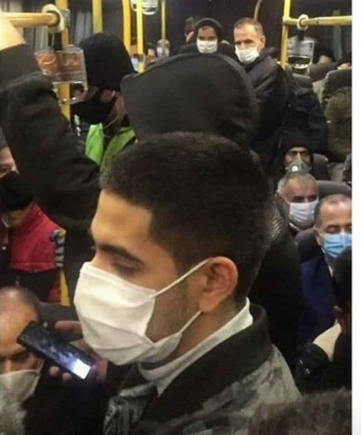 چرخیدن زنجیره کرونا در ساعات اولیه اجرای قانون محدودیت های کرونایی/ وقتی که وضعیت شهرهای قرمز در روزِ اجرای محدودیت های کرونایی قرمزتر می شود