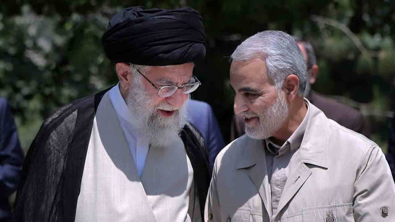 نکته‌های ناشنیده‌ای از جواب رهبر انقلاب به نامه شهید حاج قاسم سلیمانی + فیلم