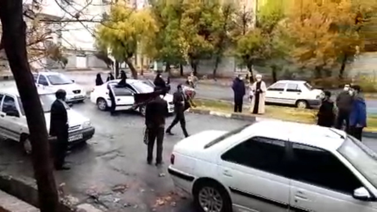 برپایی کاروان خودرویی پاسداشت شهید دانشمند هسته‌ای در نهاوند + فیلم