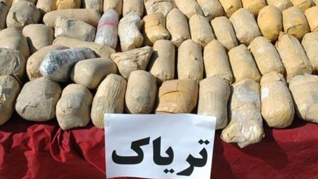 کشف ۴۱۰ کیلو تریاک در عملیات مشترک پلیس سمنان و جنوب شرق کشور