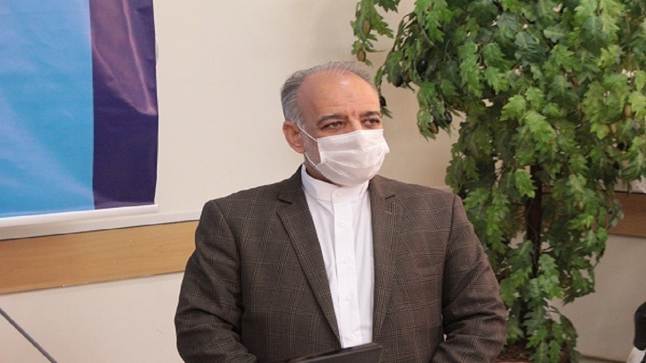 اهداء ۱۶۰ گوشی و تبلت هوشمند به دانش آموزان محروم خراسان جنوبی