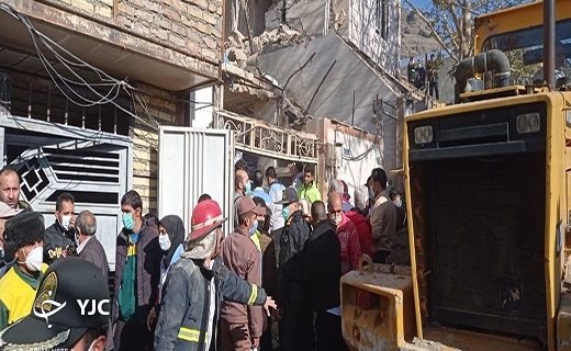 جزئیات انفجار یک باب منزل مسکونی با صدای مهیب در خرم آباد جزئیات انفجار یک باب منزل مسکونی با صدای مهیب در خرم آباد