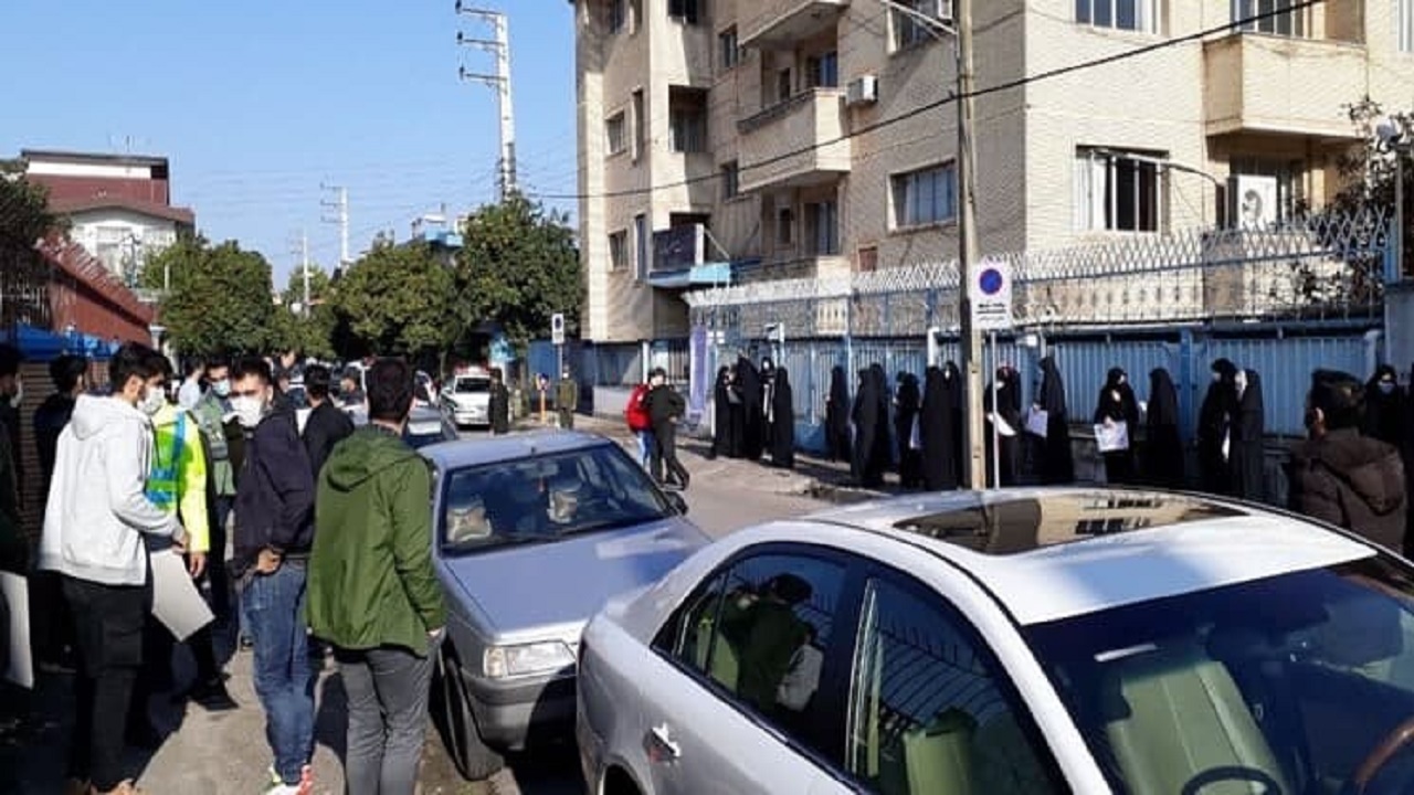 تجمع دانشجویان مازندرانی مقابل نمایندگی وزارت خارجه در پی شهادت فخری‌زاده