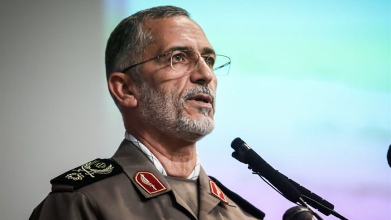 سردار شیرازی: خلاقیت متخصصان نیروی دریایی ارتش در خودکفایی زبانزد است