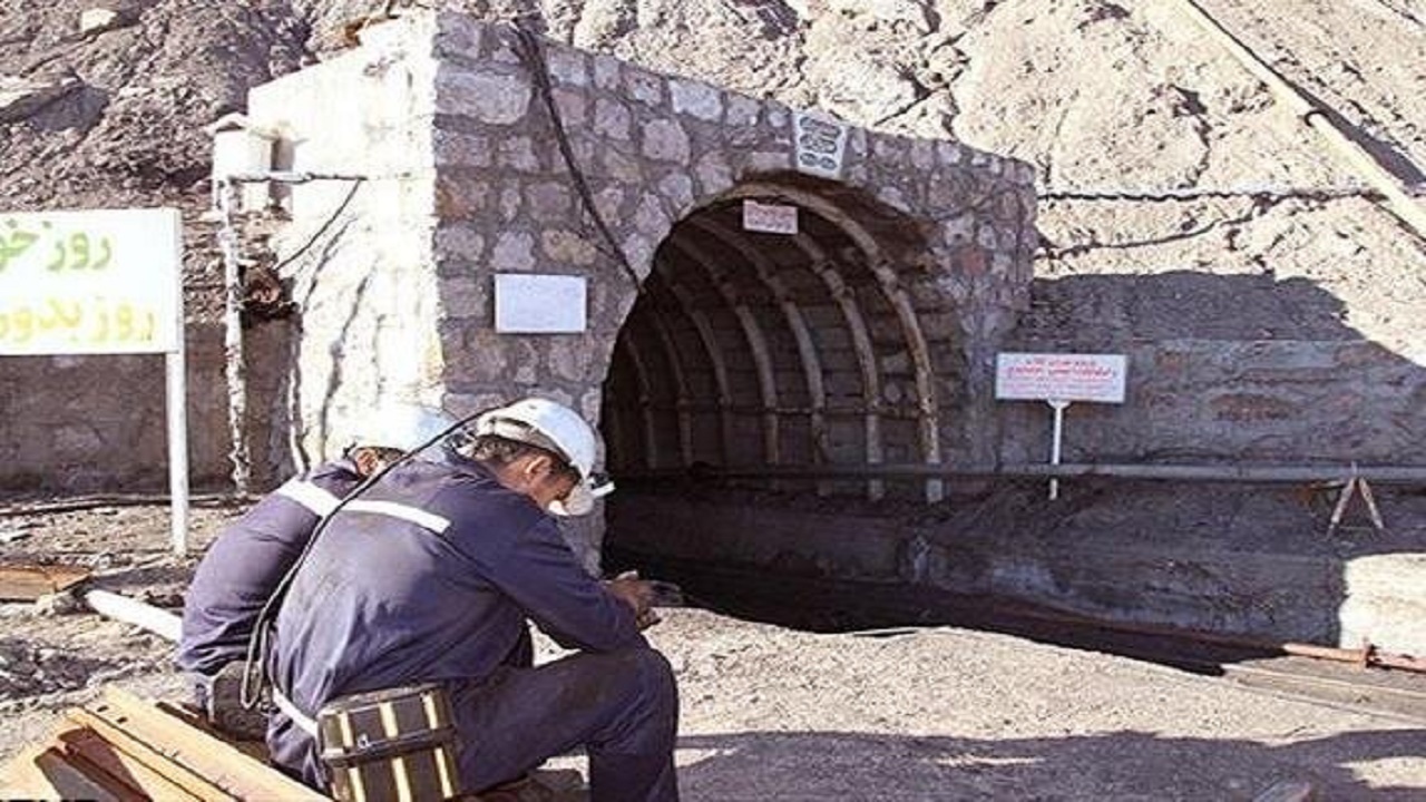 تعداد معادن غیرفعال استان سمنان به ۲۳.۵ درصد تقلیل یافت