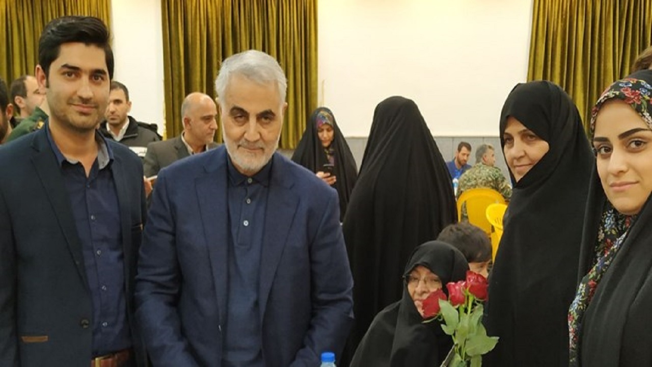 ماجرای انگشتر حاج قاسم در وسایل یک شهید چه بود؟ + تصاویر