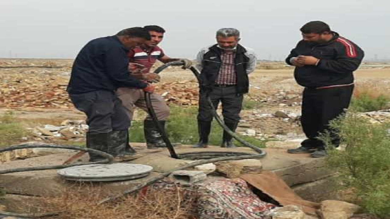 آماده سازی شبکه فاضلاب ماهشهر برای بارندگی پیش رو