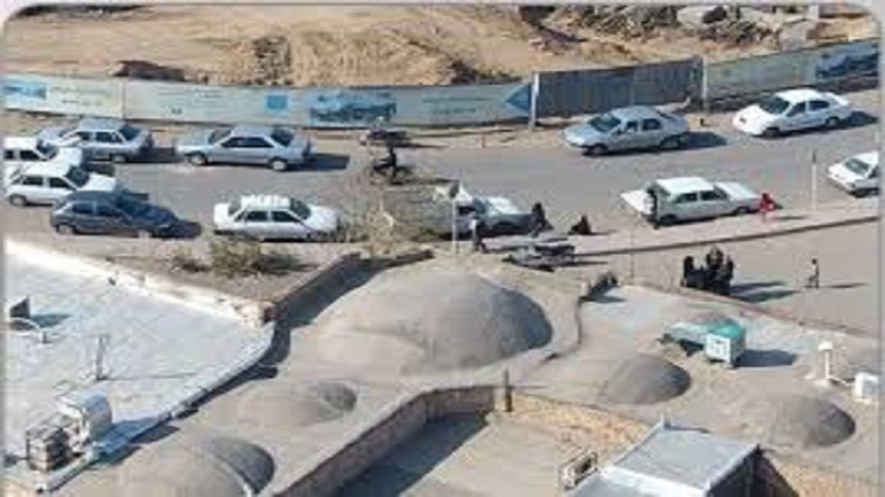 احداث پارکینگ باب الحوائج کاشان متوقف شود