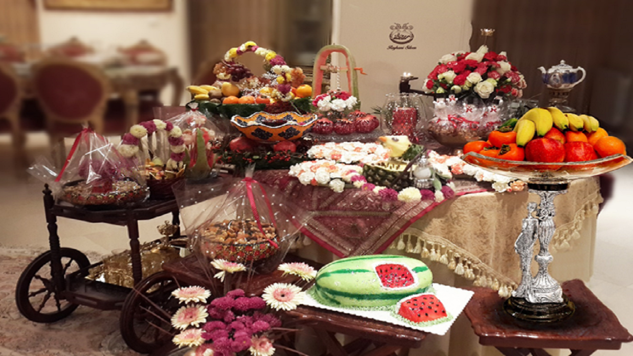 سفره آرایی سفره شب یلدا عروس