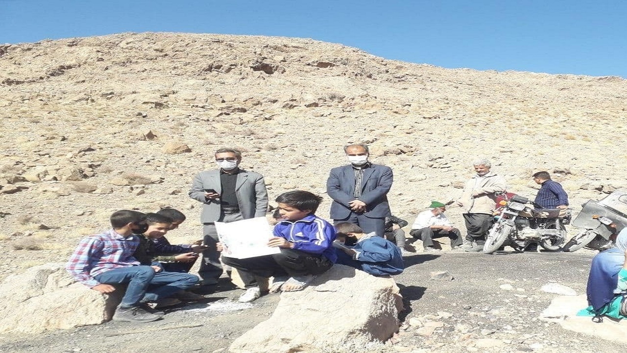 کام تلخ دانش آموزان روستایی از نابسامانی اینترنت