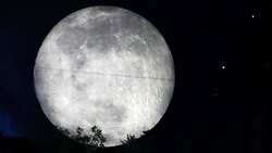 تصاویر دیدنی از گذر کره ماه در مقابل مریخ