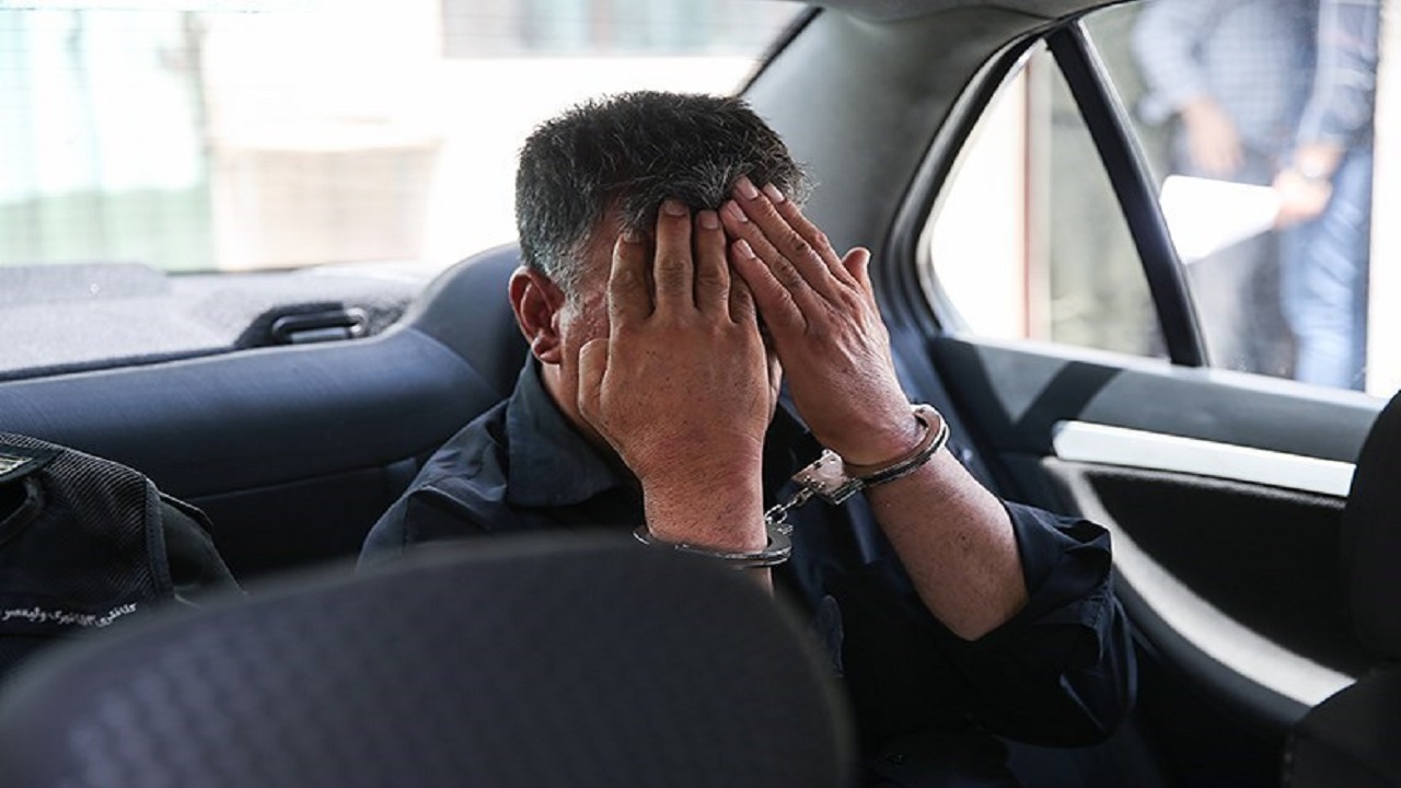 دستگیری عامل سرقت مسلحانه خودرو در شهرک صنعتی شرق سمنان