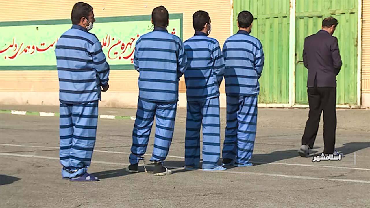 دستگیری ۹۸ فروشنده مواد مخدر طی ۴۸ ساعت در اسلامشهر + فیلم