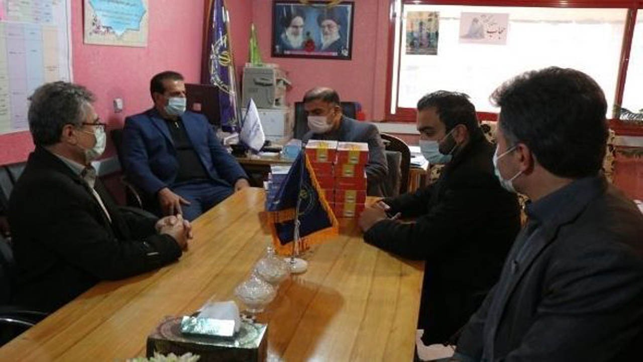 دسترسی همه دانش‌آموزان کلاردشتی به ابزار‌های هوشمند آموزشی