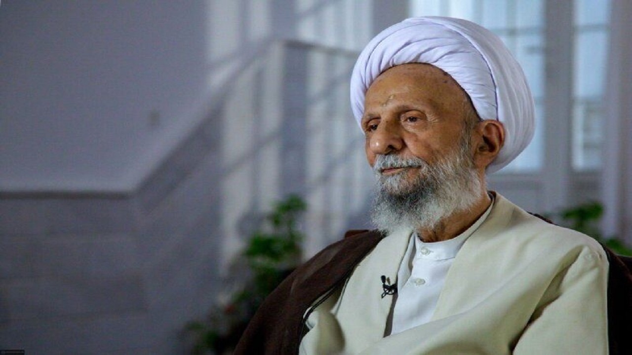 وضعیت آیت الله مصباح مطلوب نیست