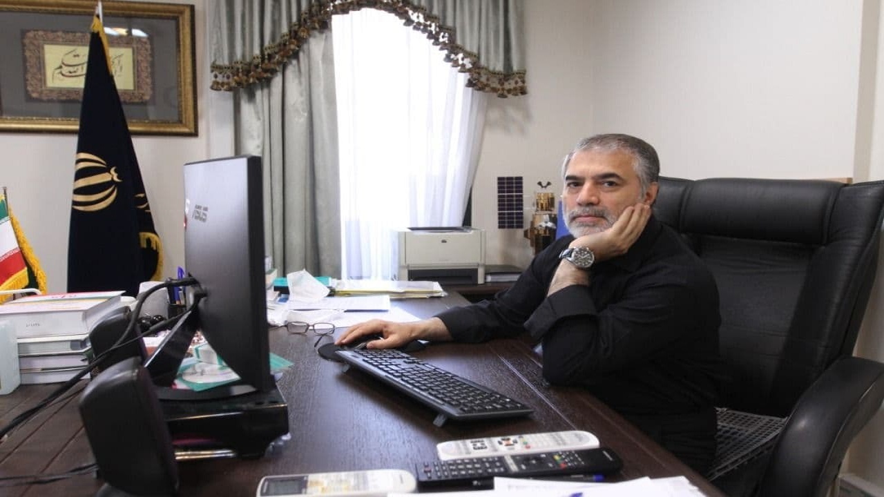 دانشگاه جای ساختن و دانشجو آبروی ملت است