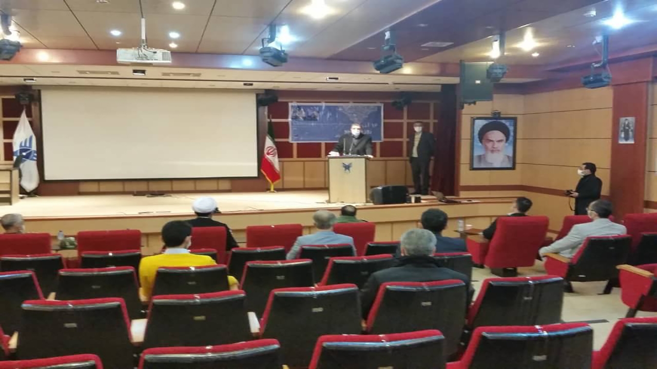 برگزاری مراسم گرامیداشت روز دانشجو در مهاباد