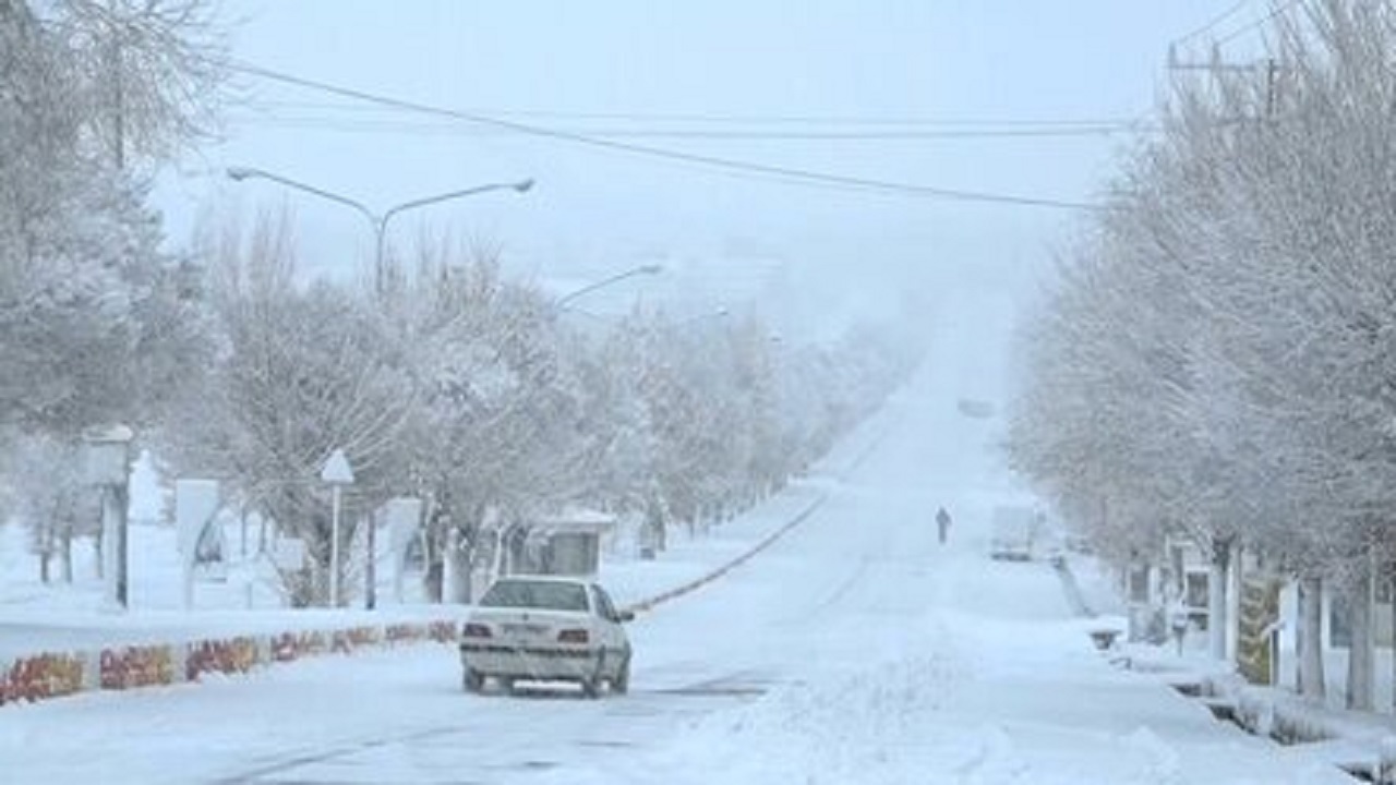 امدادرسانی به ۴۷ خودرو در سمیرم