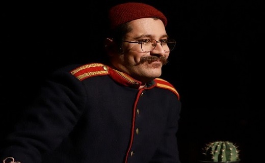 طناب دار بر گردن تئاتر/ بیستونی: برخی از هنرمندان، مسافرکشی می&zwnj;کنند