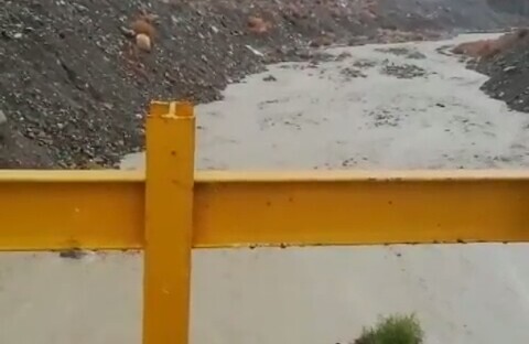 نمک پاشی و تیغ زنی گردنه معدن اصلیِ کوهبنان