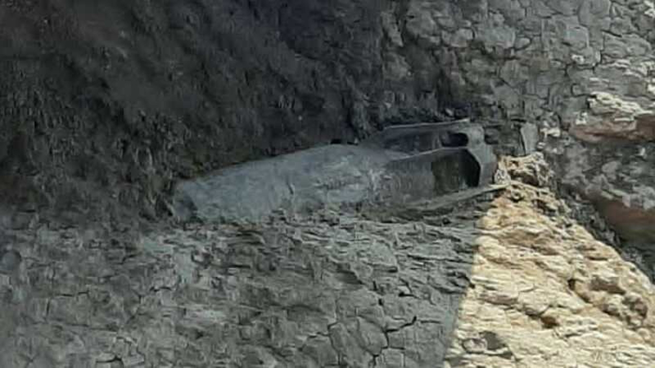 کشف یک بمب ۵۰۰ پوندی به جا مانده از جنگ در پلدختر