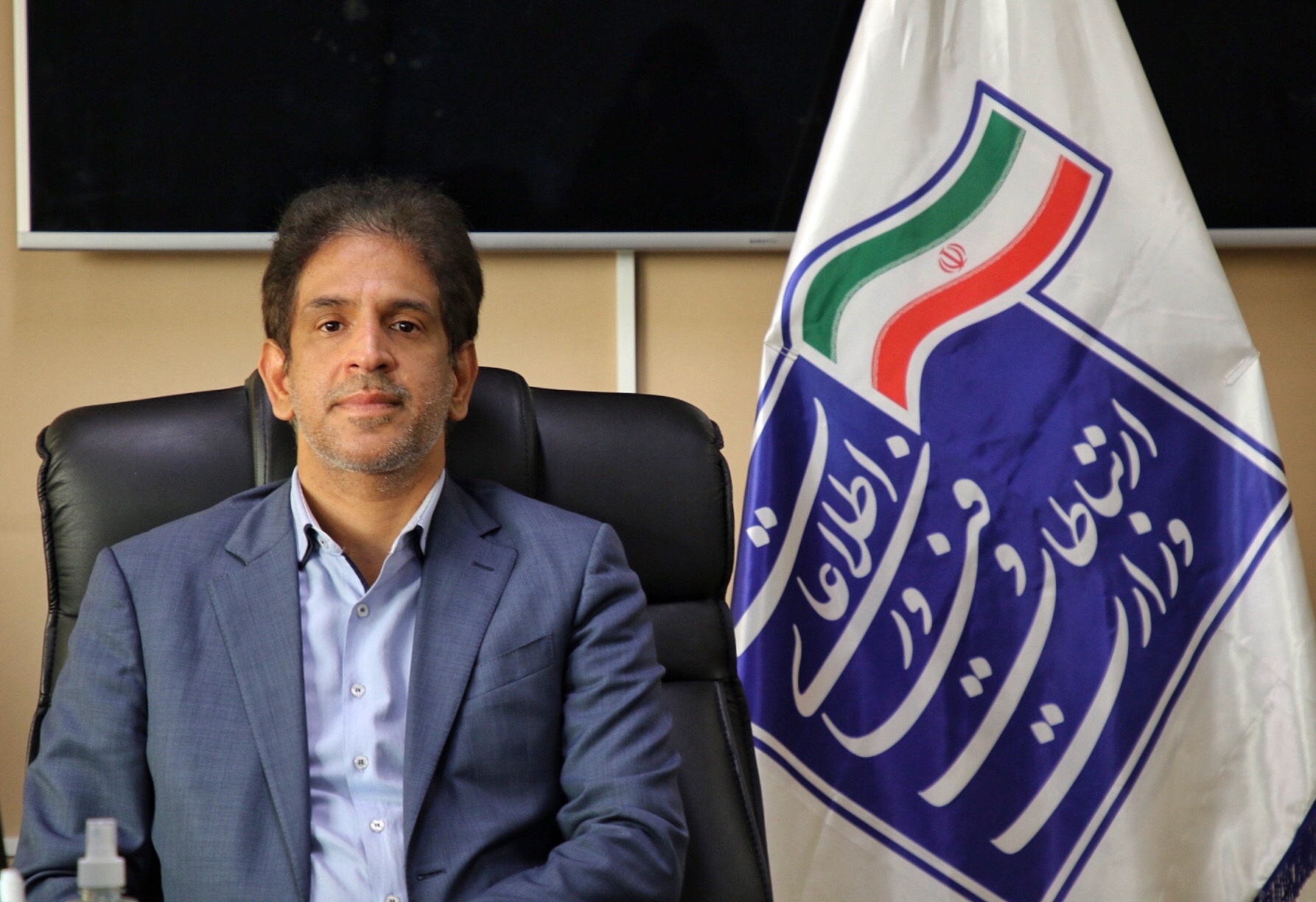 مهرداد ترابیان 