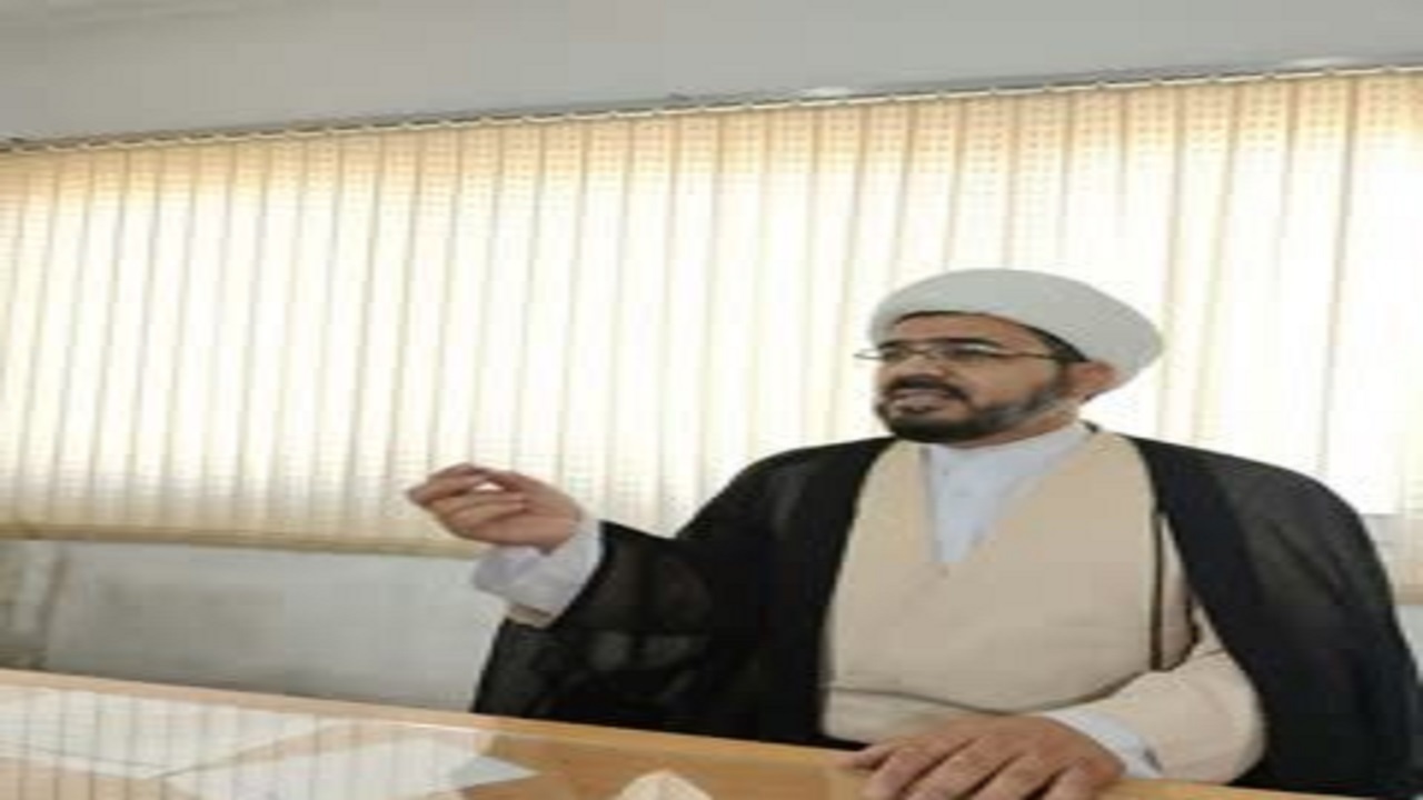 طلاب بسیجی از فضای مجازی برای دفاع از آرمان‌های انقلابی استفاده کنند