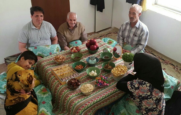 دور همی‌های شب یلدا میزبانی مناسب برای ویروس کرونا