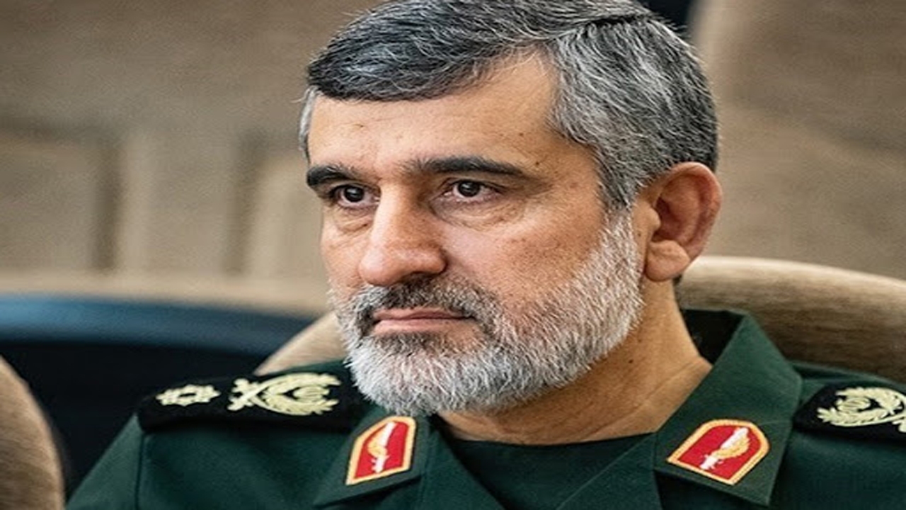 راه شهید سلیمانی ادامه دارد/ آمریکا باید از منطقه برود