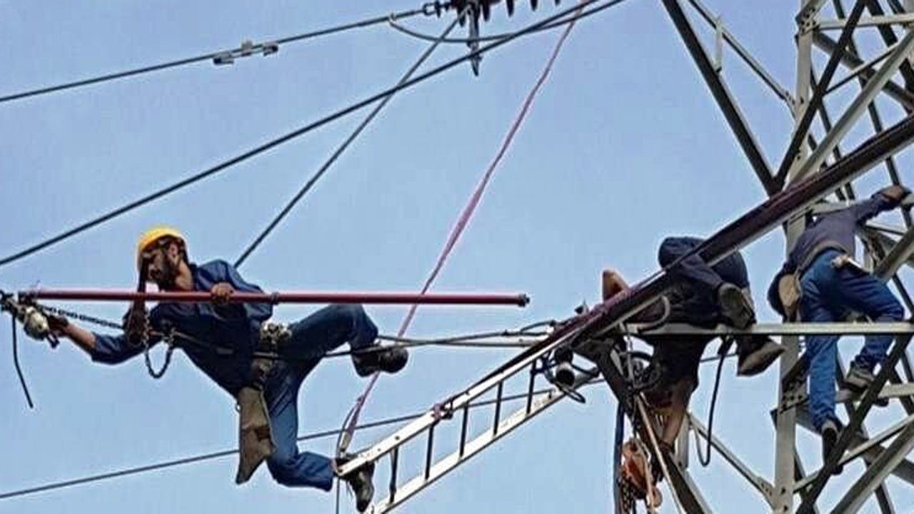 کاهش ۱۷ درصدی حوادث شبکه برق در استان فارس و جنوب کشور