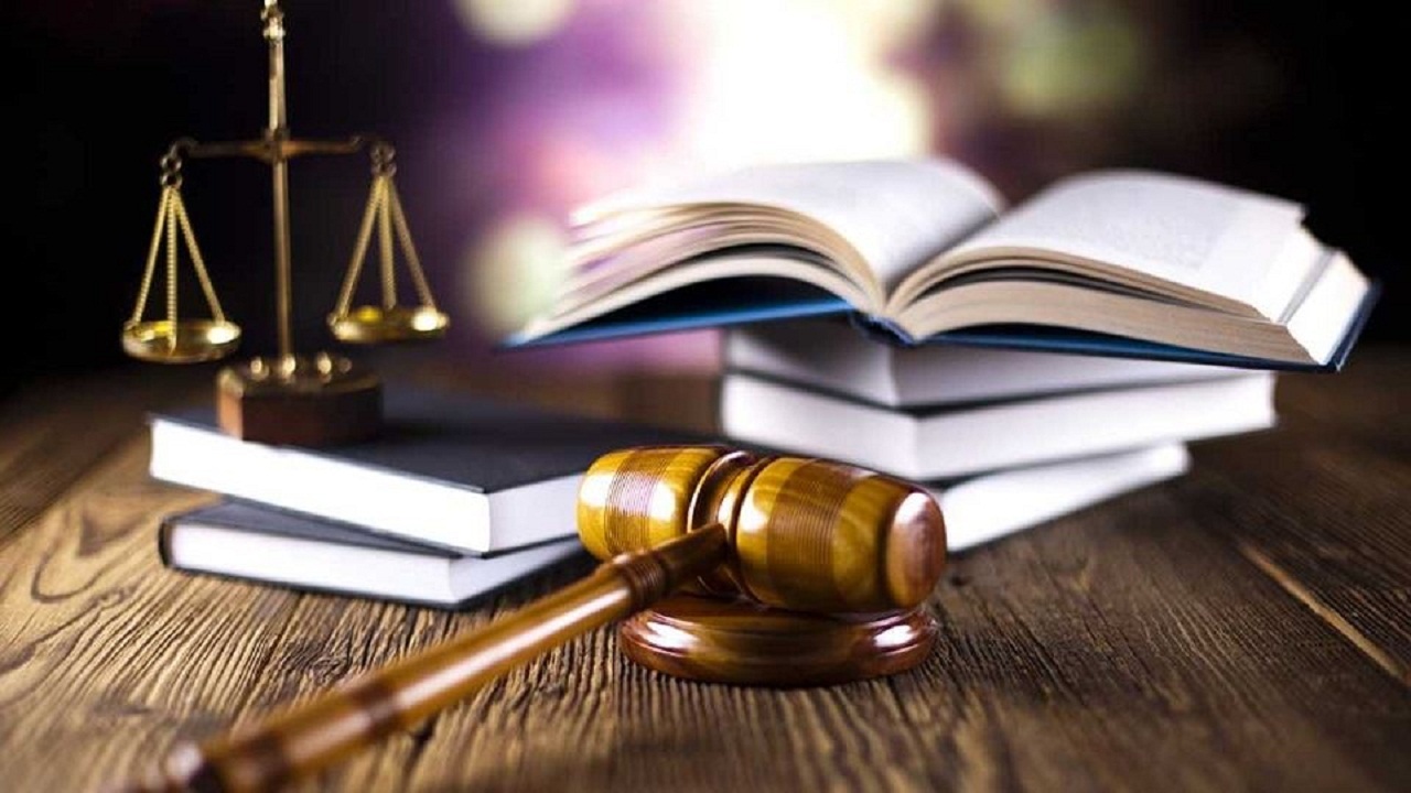 شأن و جایگاه وکالت مانند قضاوت بسیار ارزشمند است