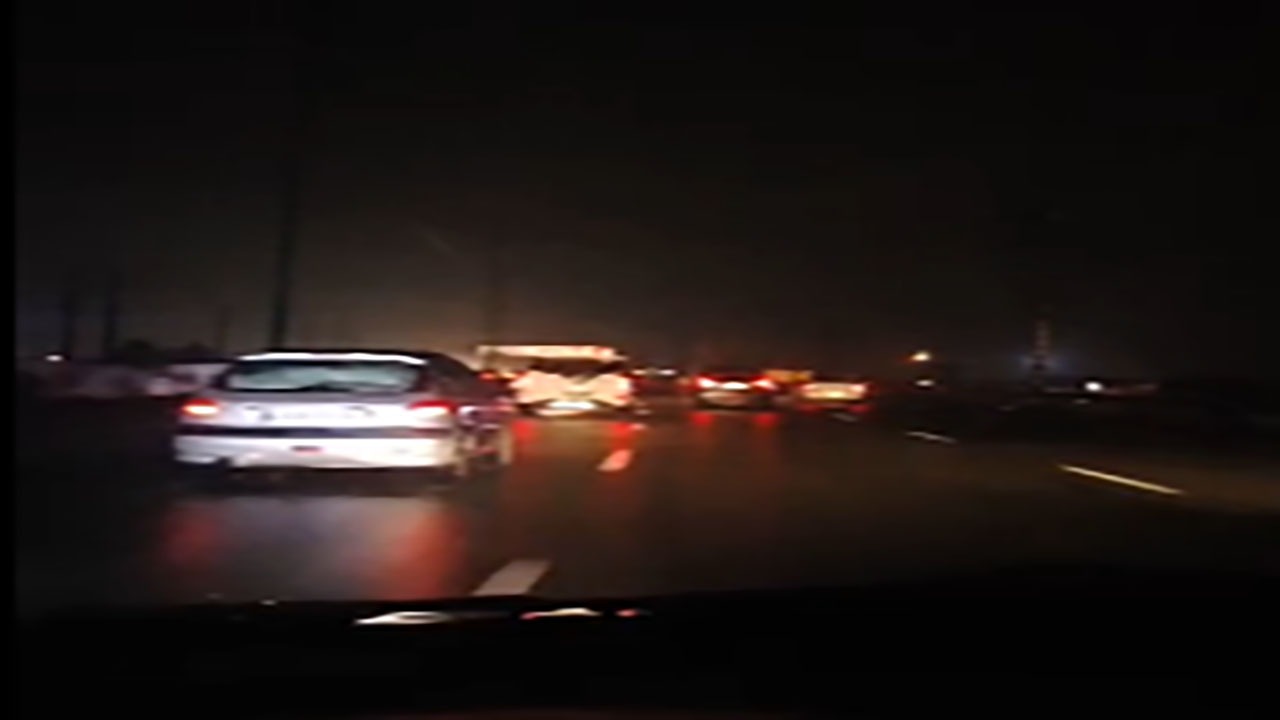 تاریکی مطلق جاده در محور شهریار به شهرقدس + فیلم