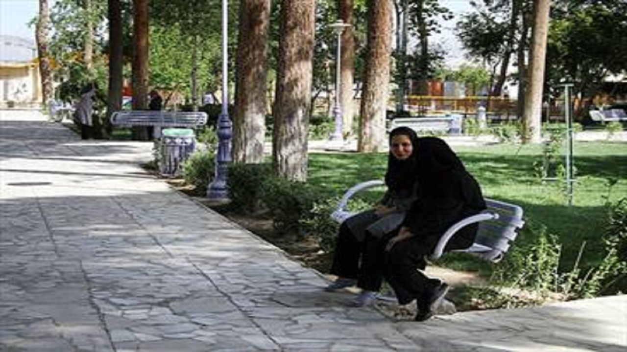 تجهیز باغ بانوان شهرداری سمنان