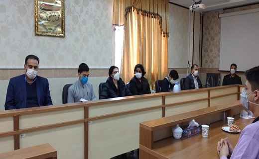 اقدام عجیب در جلسه تجلیل از دانش آموزان نخبه استان قم