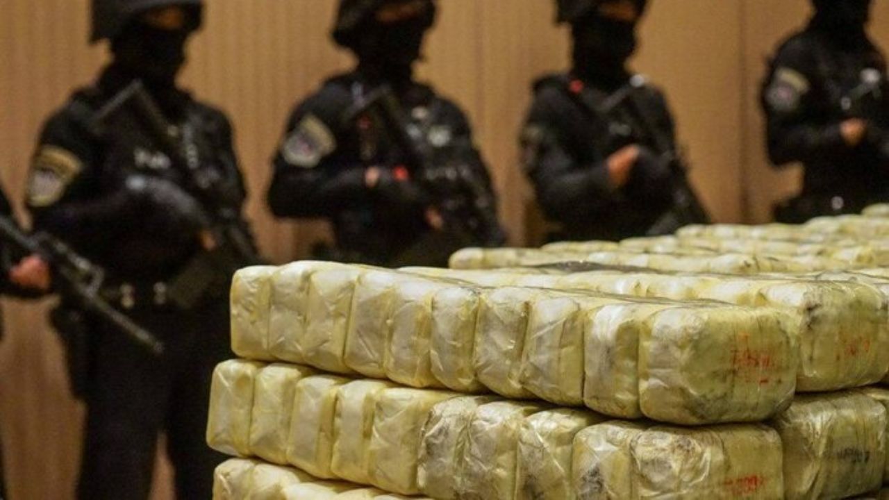 کشف بیش از یک تن انواع مواد مخدر در زنجان