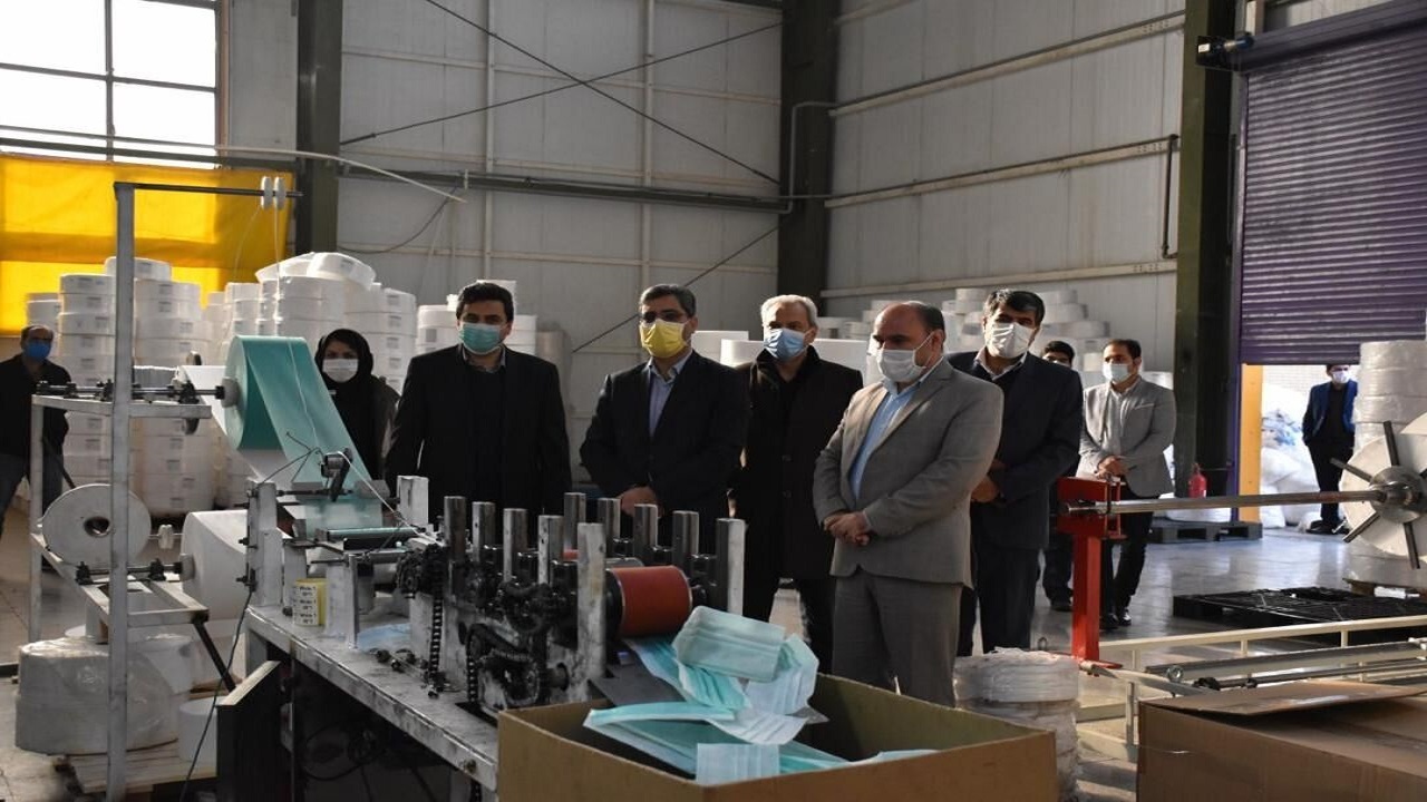 خودکفایی خراسان رضوی در تولید  و تامین لایه ماسک بهداشتی
