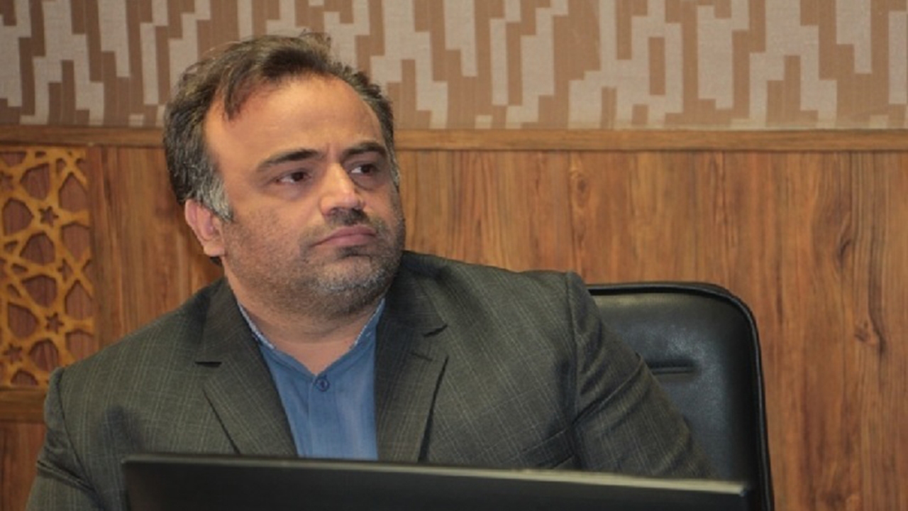 اعلام نتایج جشنواره استانی حافظ خوانی دانش آموزان فارس