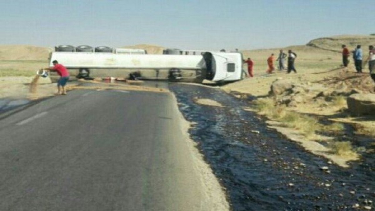 حرکت تریلرها در جاده مرگ/ محور گناباد به دوغارون نیازمند تدبیر است