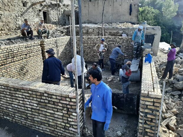 خاطره خوش نوجوانان جهادگر از ساخت خانه محرومان