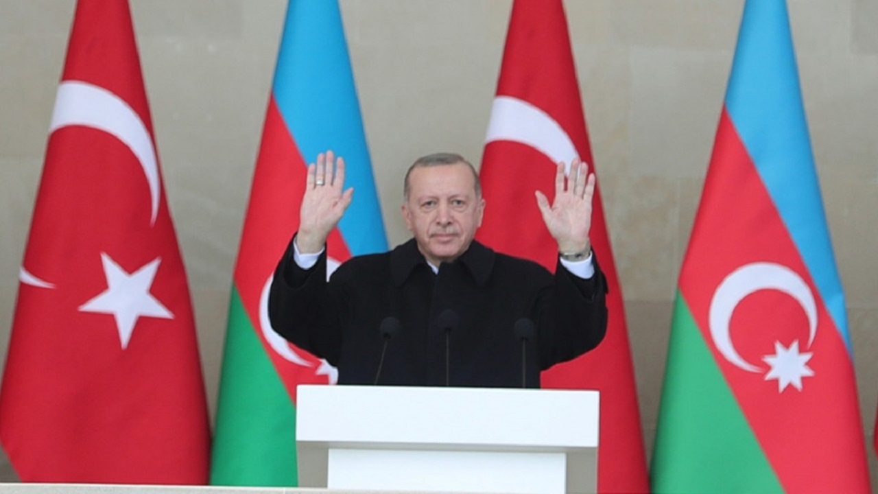 اردوغان به جای شعر کمی تاریخ بخواند!