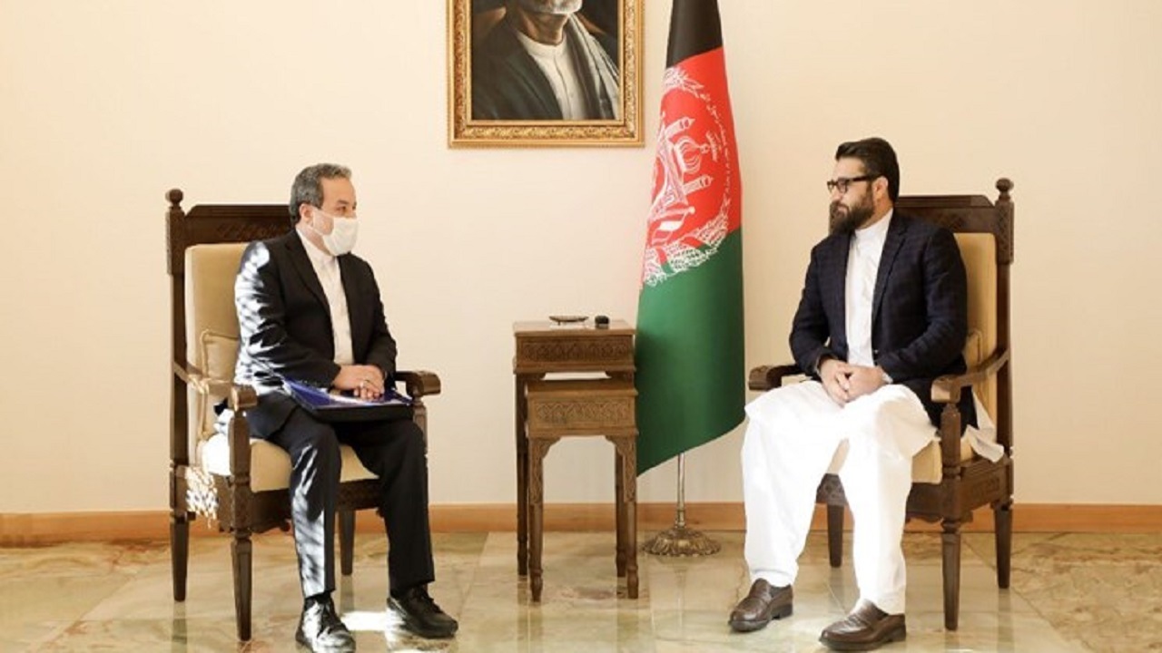 دیدار عراقچی با مشاور امنیت ملی افغانستان
